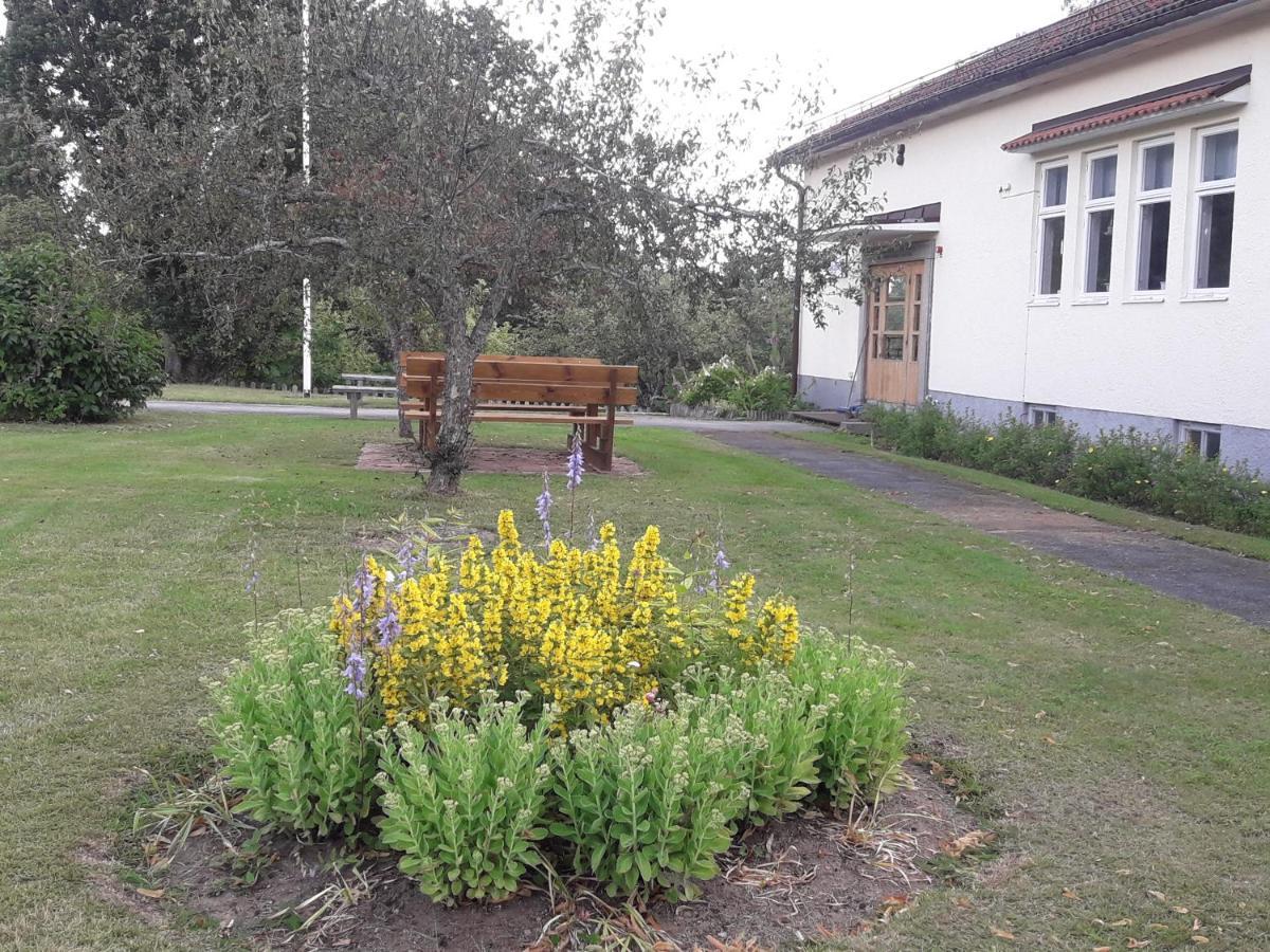 A Pousada Koersbaerskullen Vimmerby Exterior foto