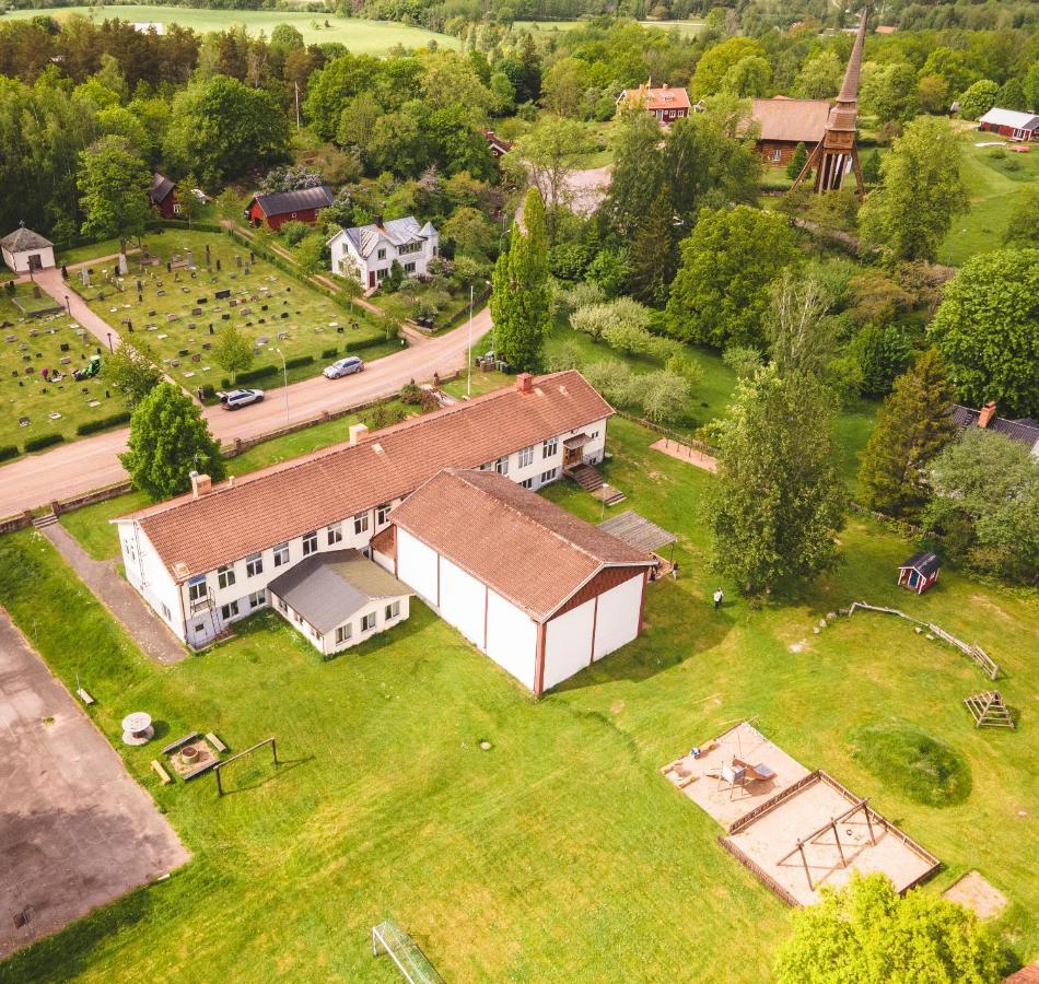 A Pousada Koersbaerskullen Vimmerby Exterior foto